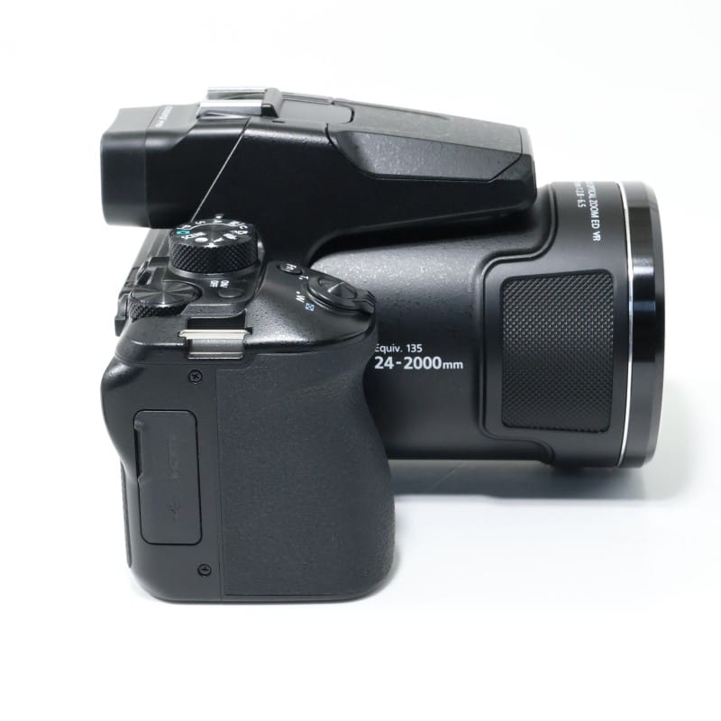 COOLPIX P950
