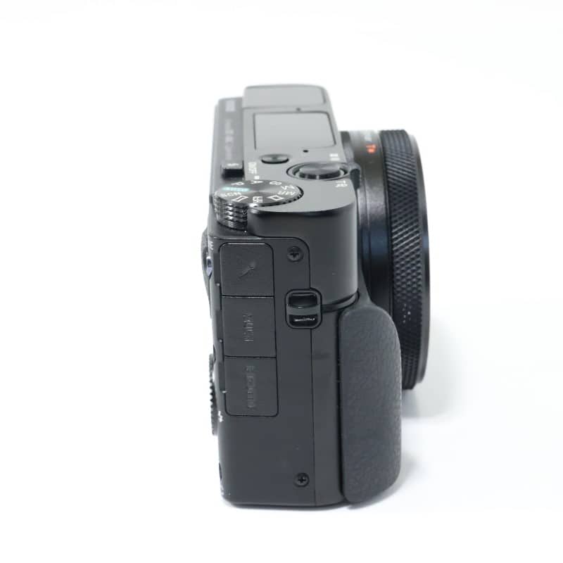 Cyber-shot RX100VII DSC-RX100M7