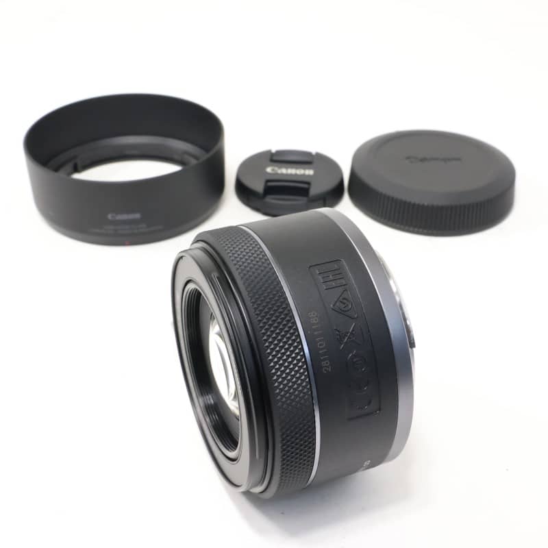 RF50mm F1.8 STM