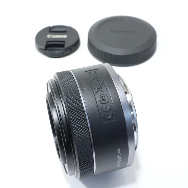 RF50mm F1.8 STM