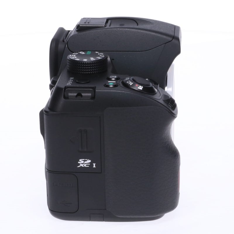 【美品】PENTAX KF【デジタル一眼レフカメラ】 PENTAX PENTAX KF ボディキット ブラック 中古 C2120197448848