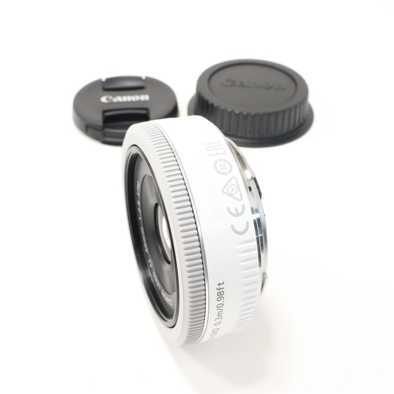 EF 40mm F2.8 STM ホワイト