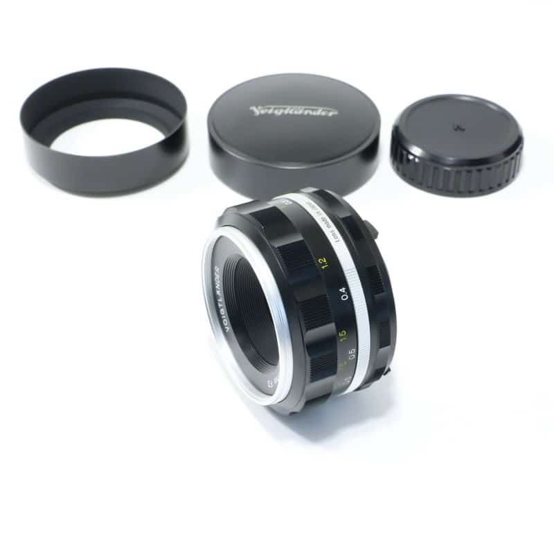 ULTRON 40mm F2 Aspherical SLIIS (Ai-s) シルバーリム