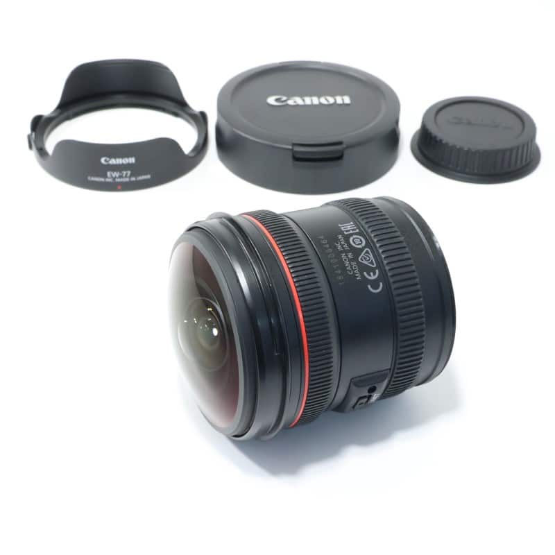 EF8-15mm F4L フィッシュアイ USM