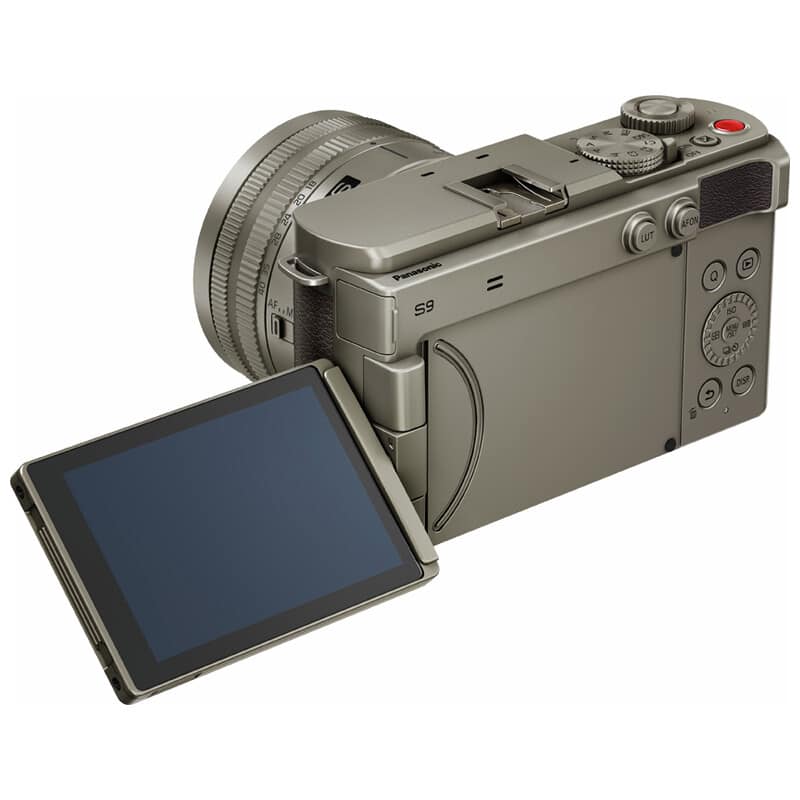 LUMIX S9 広角ズームレンズキット チタンゴールド DC-S9N-N（2025年6月26日発売予定）