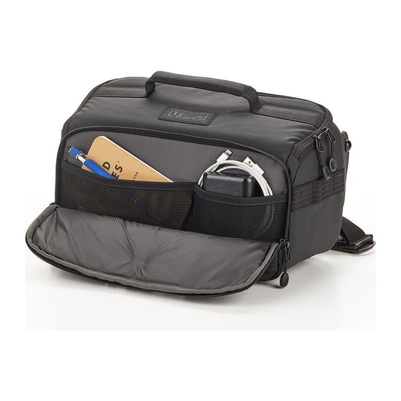 アクシス V2 スリングバッグ 6L ブラック V637-762