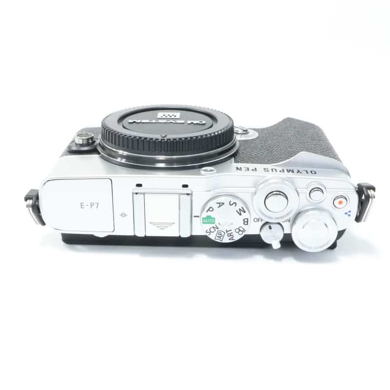 PEN E-P7 ボディー シルバー