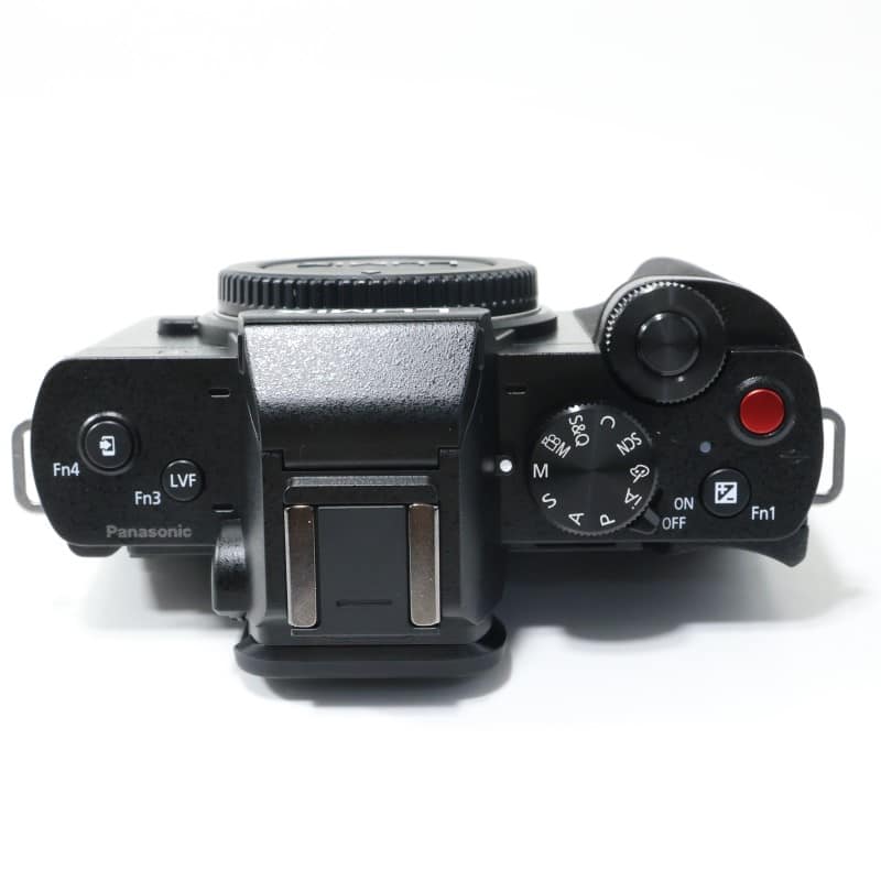 LUMIX G100D ボディ DC-G100D