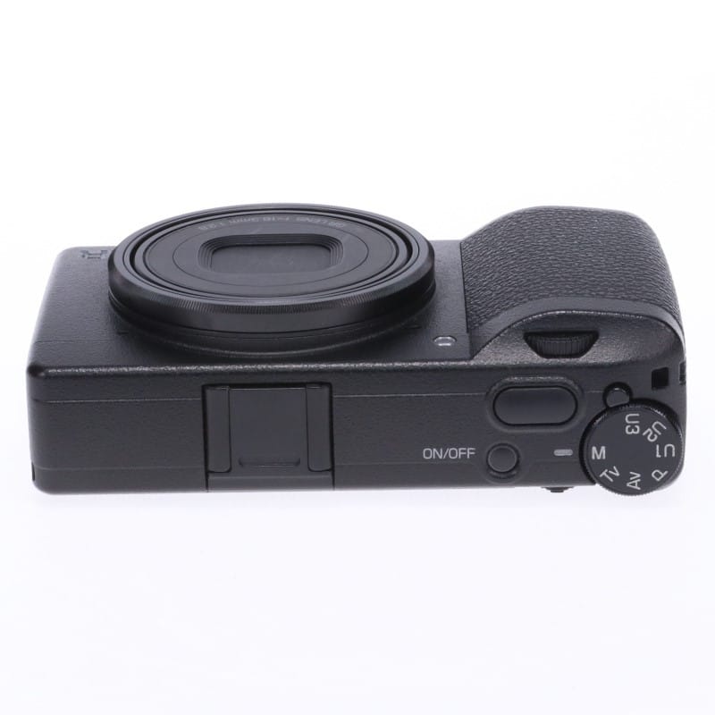 RICOH GR III