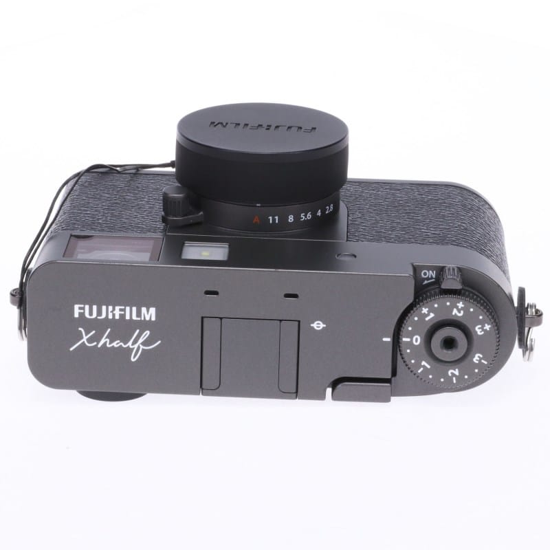 X half (FUJIFILM X-HF1) チャコールシルバー