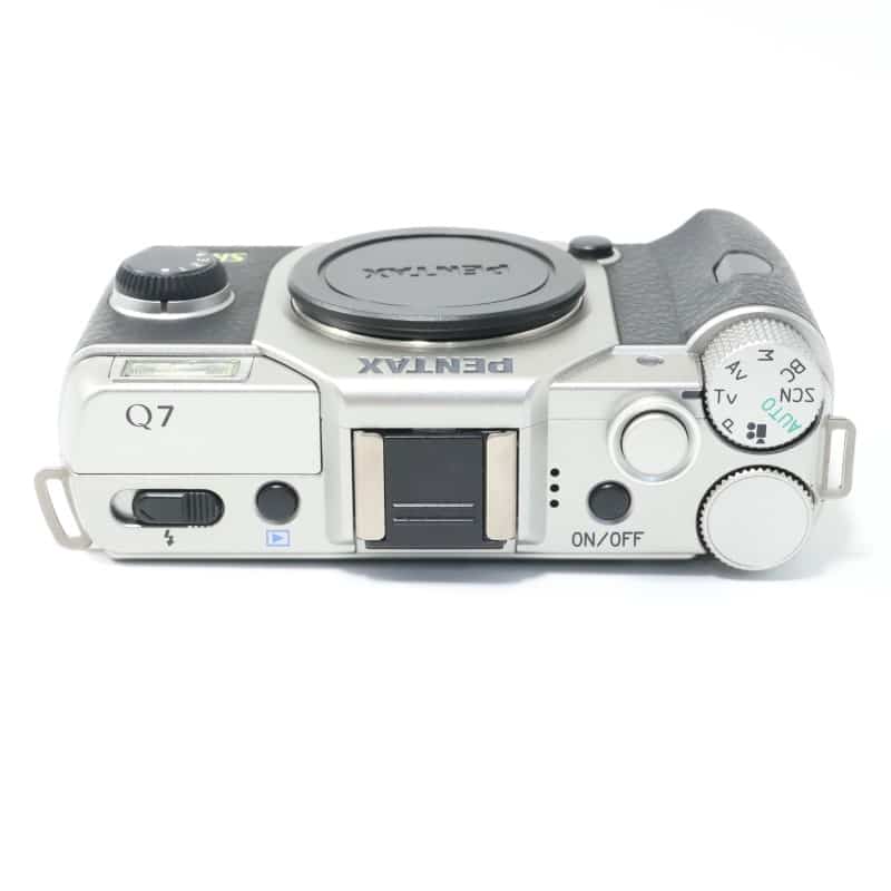 PENTAX Q7 ボディ シルバー