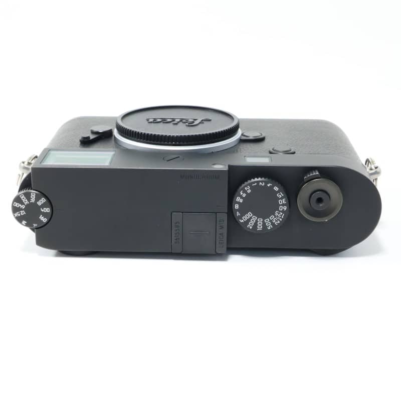 Leica M10 モノクローム ＋ 正規バッテリー5個（使用頻度少なめ） ライカM10モノクローム インプレッション by Leica Store Staff