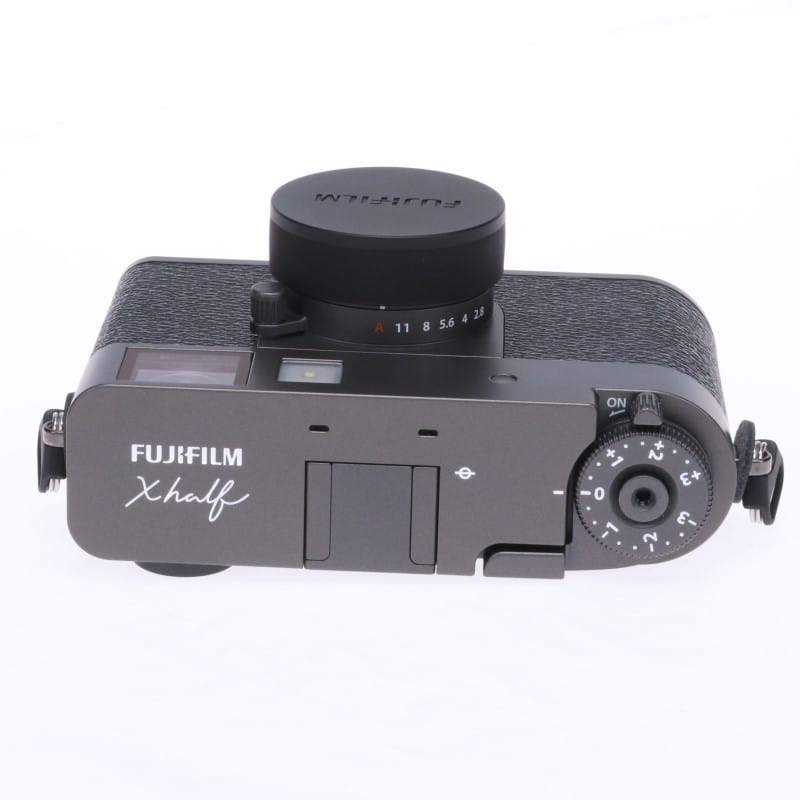 X half (FUJIFILM X-HF1) チャコールシルバー