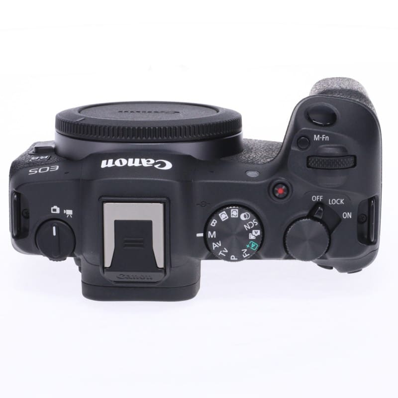 EOS R8 ボディー 海外モデル