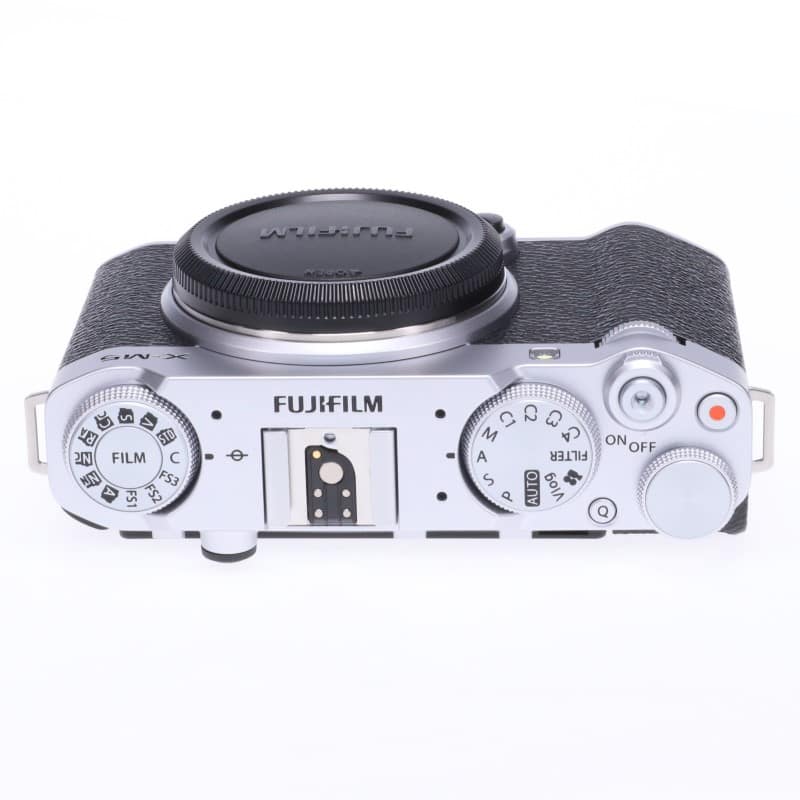 FUJIFILM X-M5 ボディ シルバー
