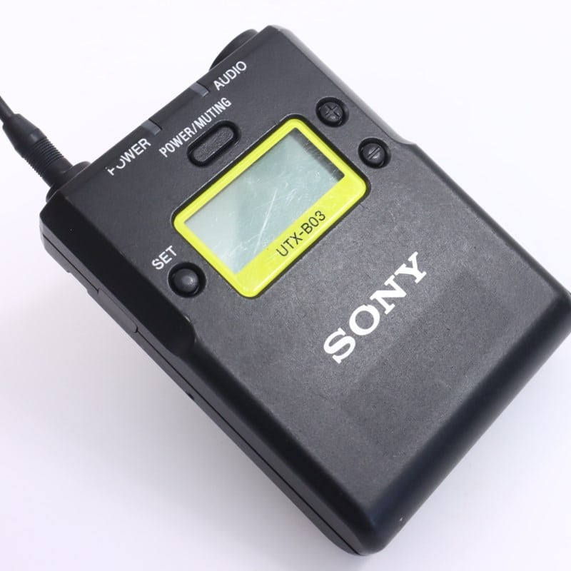 UWP-D11 ワイヤレスマイクロホンパッケージ