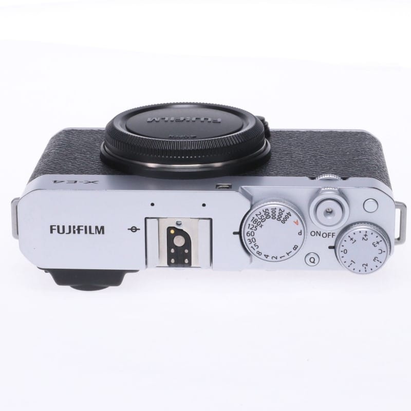 X-E4 シルバー