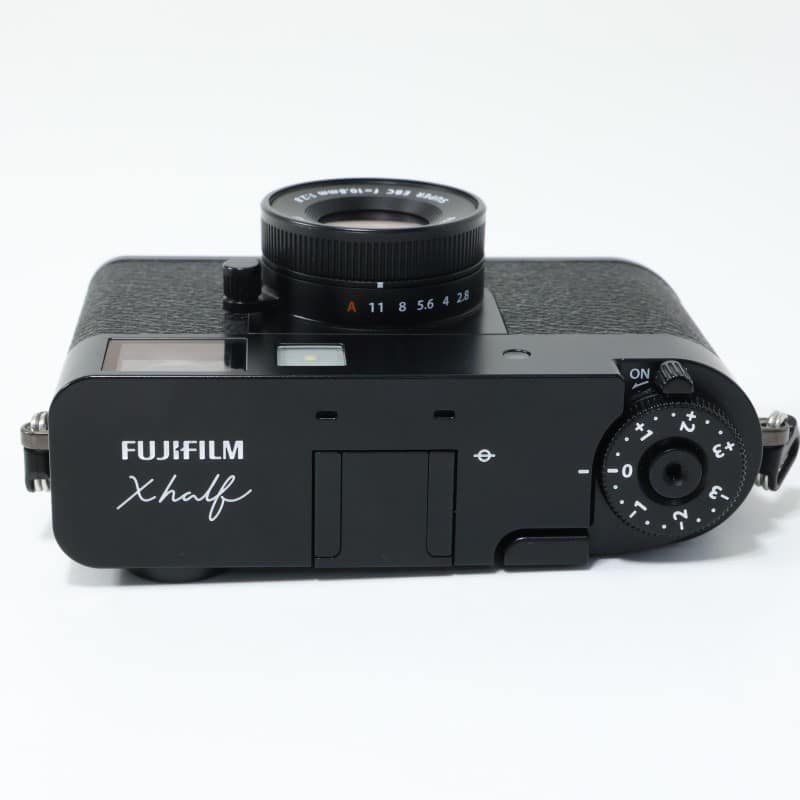 富士フイルム X half (FUJIFILM X-HF1) ブラック 中古