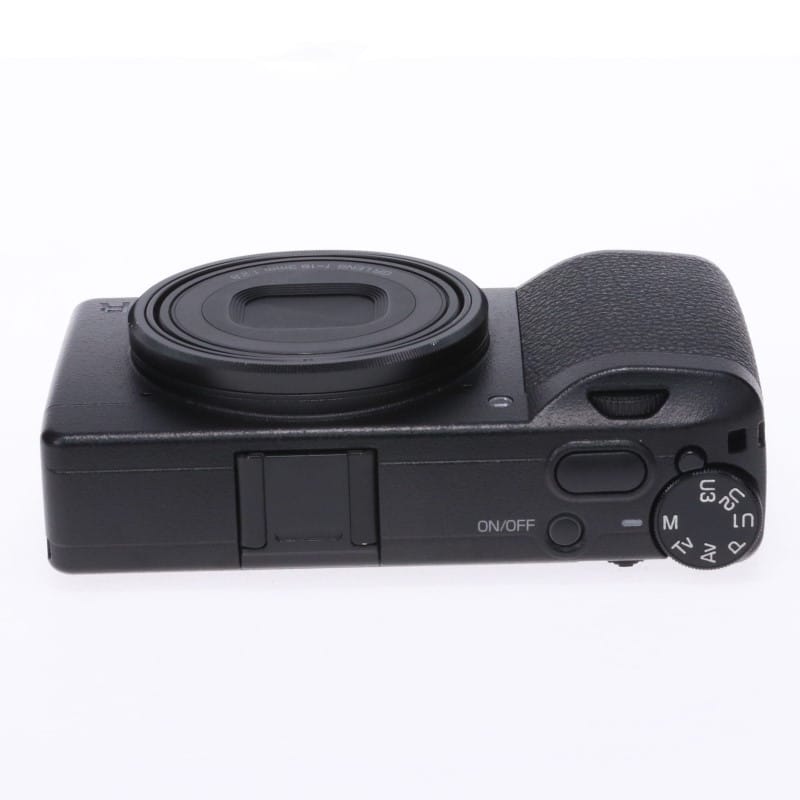 RICOH GR III