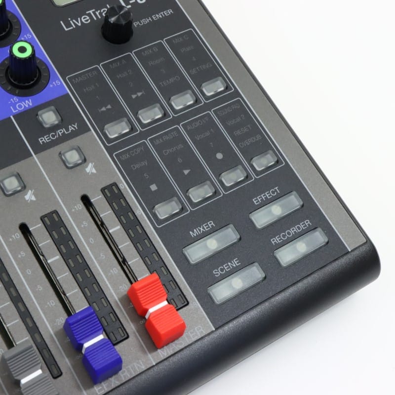 LiveTrak L-8 [デジタルミキサー/レコーダー]