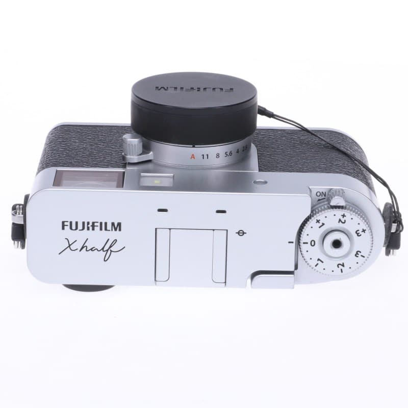 X half (FUJIFILM X-HF1) シルバー