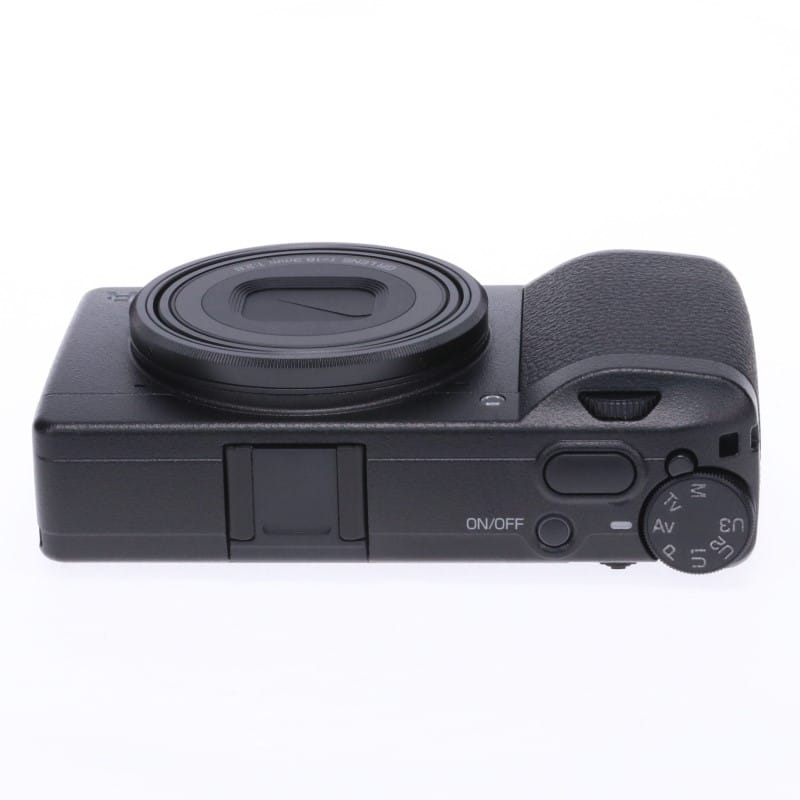 RICOH GR III