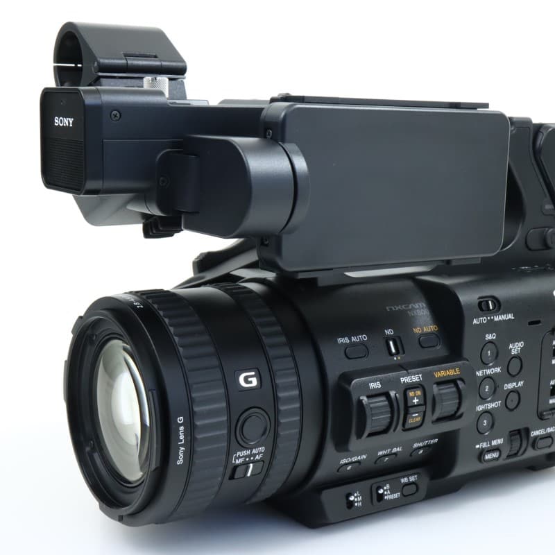 HXR-NX800