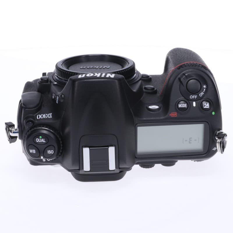 ★美品★Nikon ニコン D300 ボディ #20843 Amazon.com : Nikon D300 DX 12.3MP Digital SLR Camera (Body Only