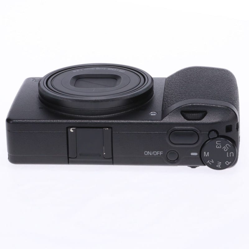 RICOH GR III