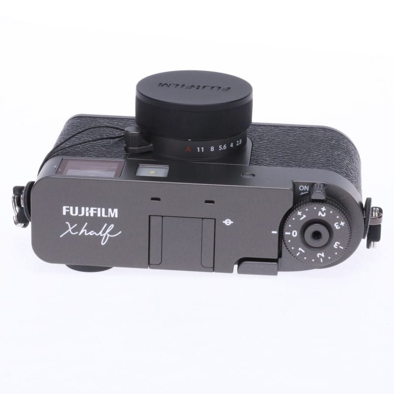 X half (FUJIFILM X-HF1) チャコールシルバー