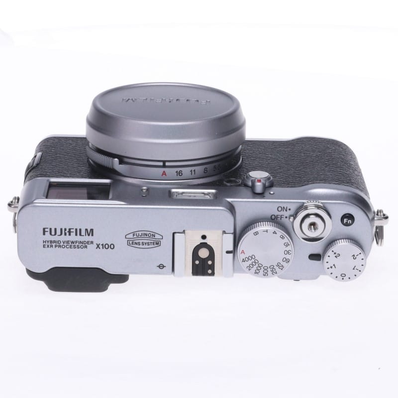 FinePix X100
