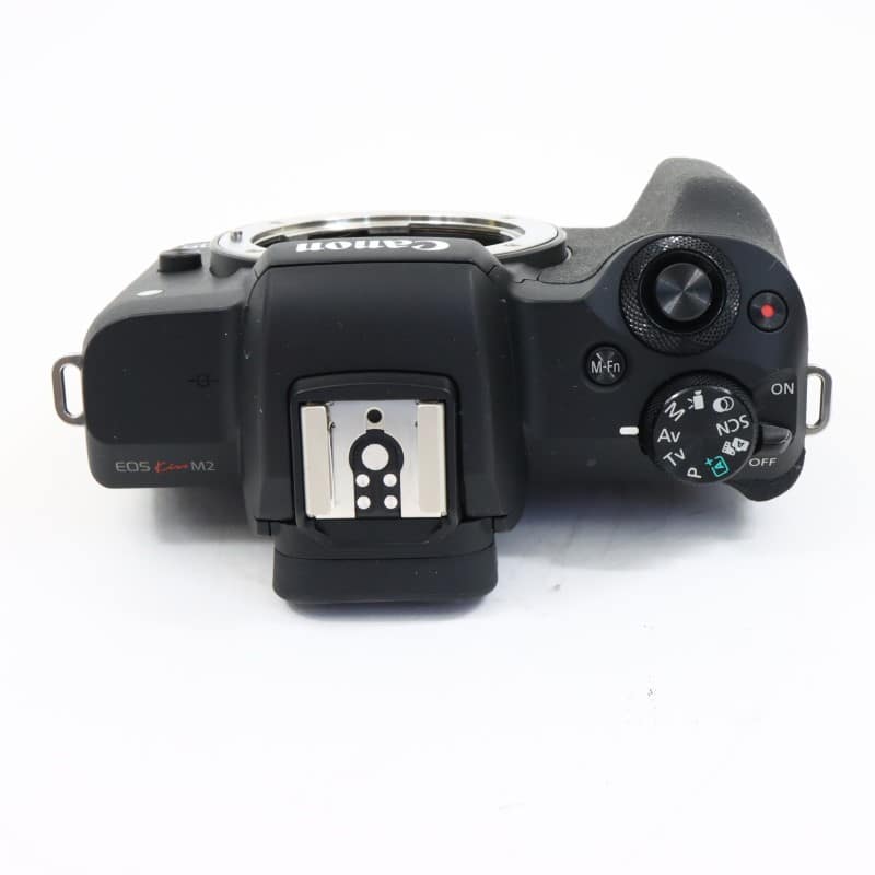 EOS Kiss M2 ボディー ブラック