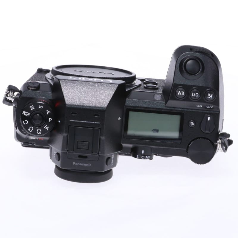LUMIX S1R ボディ DC-S1R-K