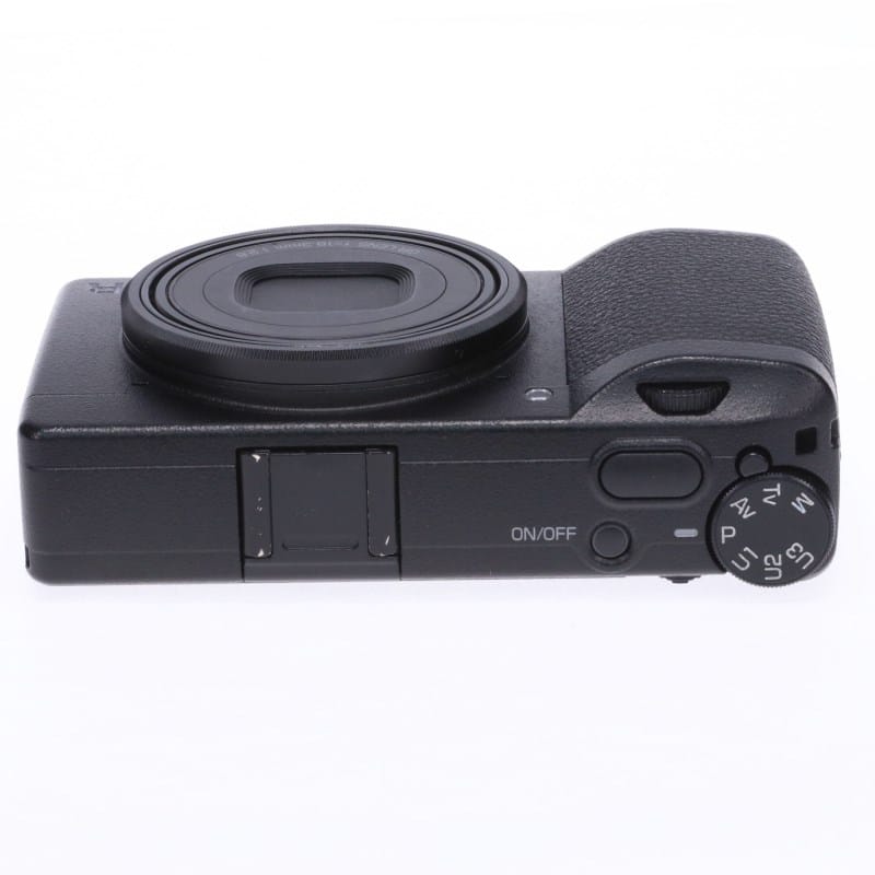 RICOH GR III