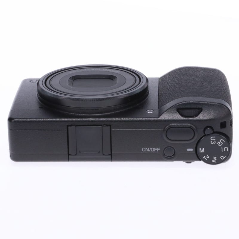 RICOH GR III