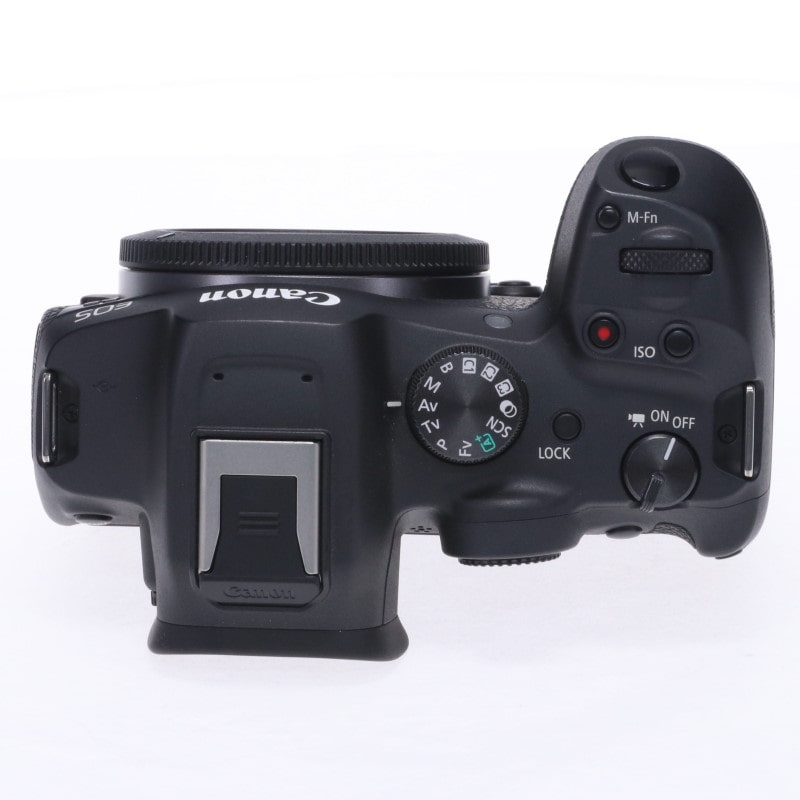 EOS R7