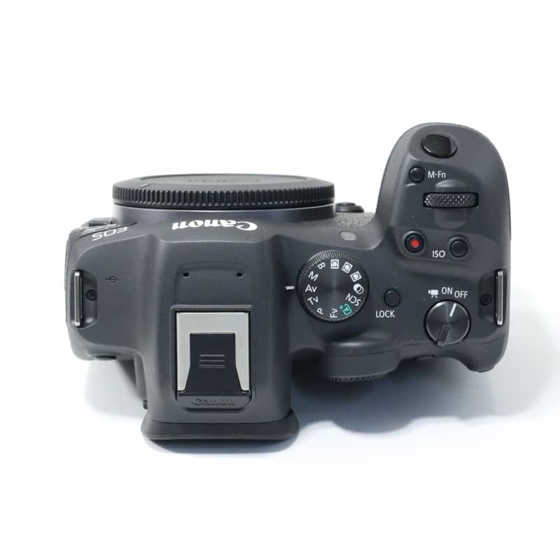EOS R7 ボディー