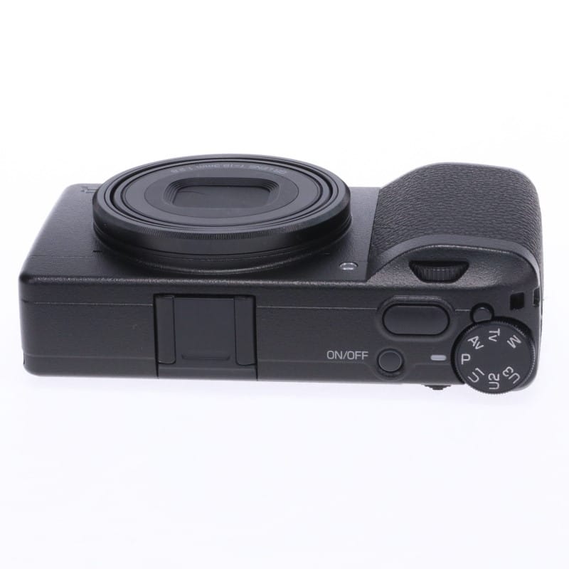 RICOH GR III