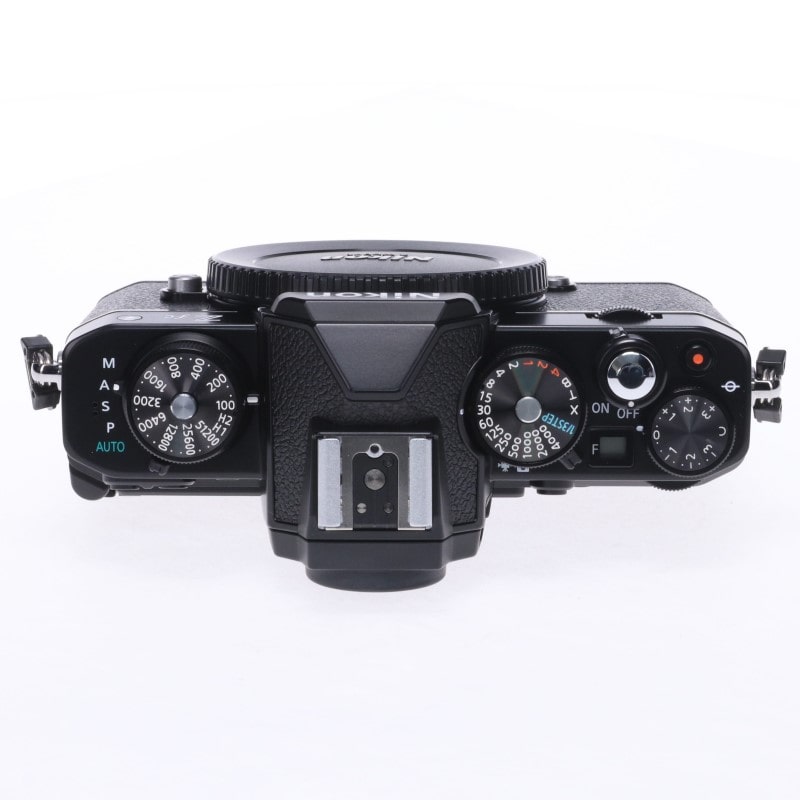 NIKKORMAT EL　希少な輸出モデル　ブラック　ドイツの大型カメラ店で購入 NIKKORMAT EL 希少な輸出モデル ブラック ドイツの大型カメラ店
