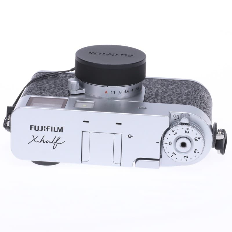 X half (FUJIFILM X-HF1) シルバー