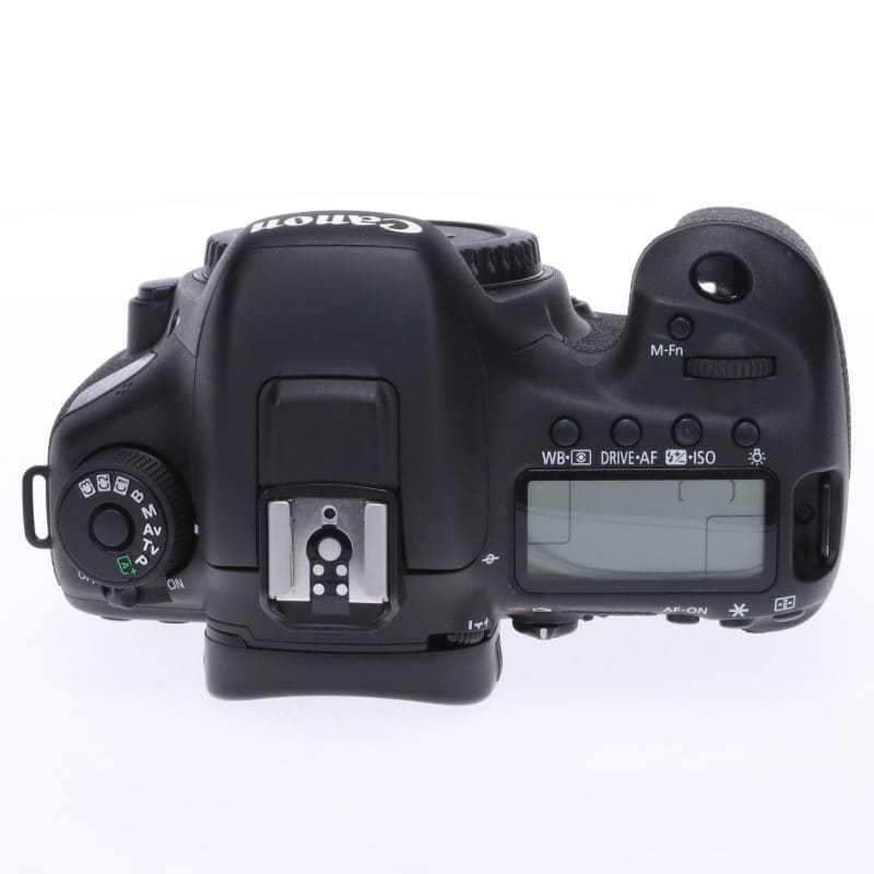EOS 7D Mark II ボディー