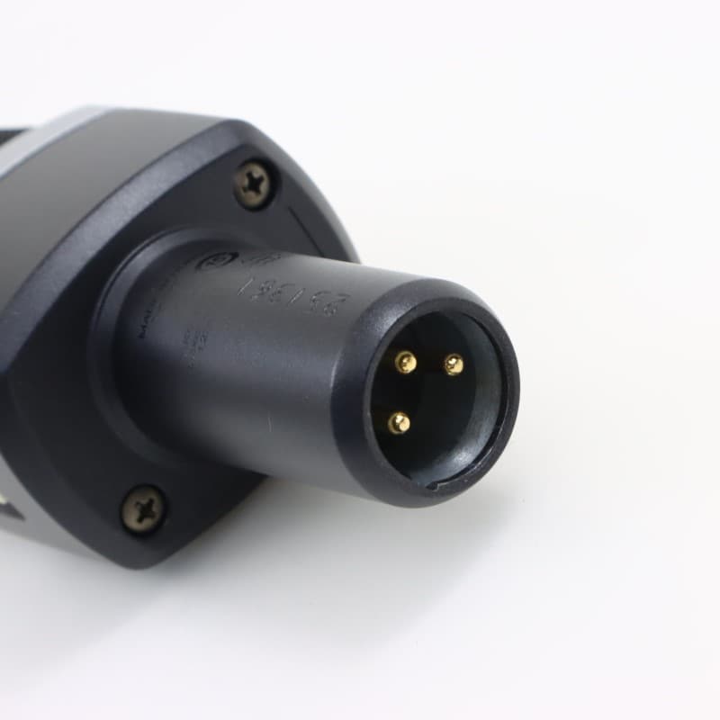 C214-Y4 [コンデンサーマイクロホン]