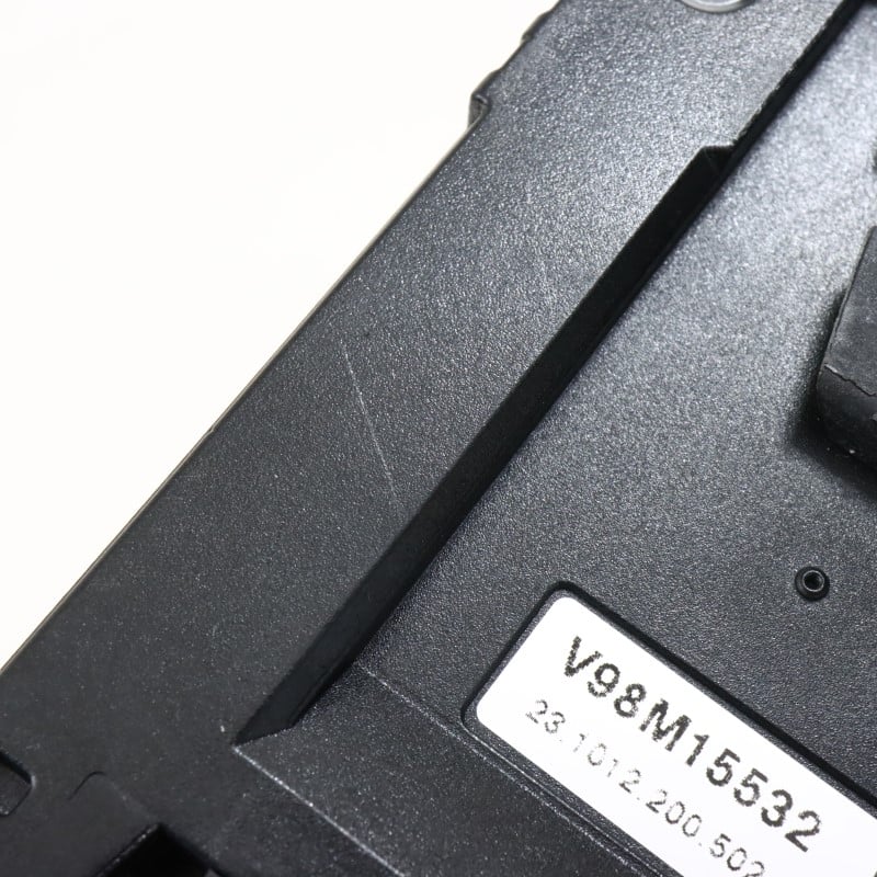 V98MICRO [V-Mount Li-Ionバッテリー 14.4V / 6.8Ah]