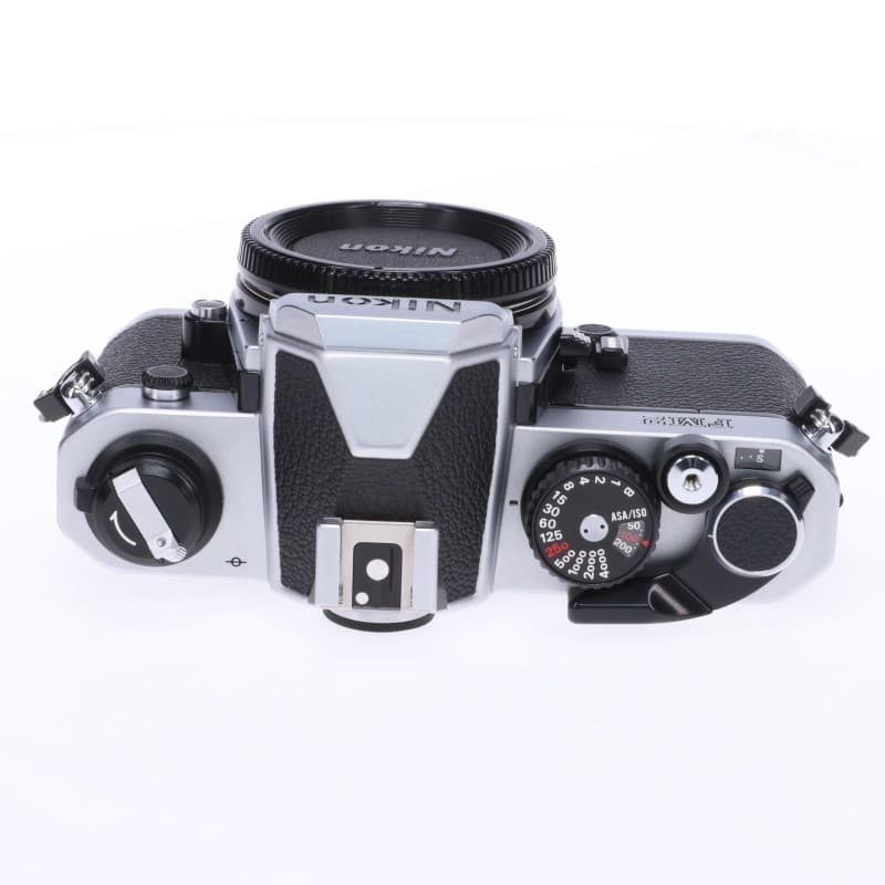 New FM2 シルバー