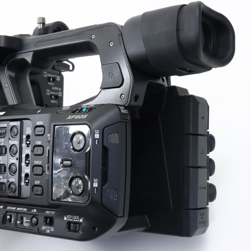 【XF605 上物 中古品】 Canon 業務用デジタルビデオカメラ