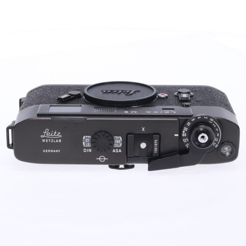 M5 前期 ブラック