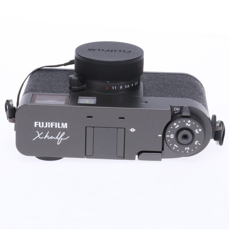 X half (FUJIFILM X-HF1) チャコールシルバー