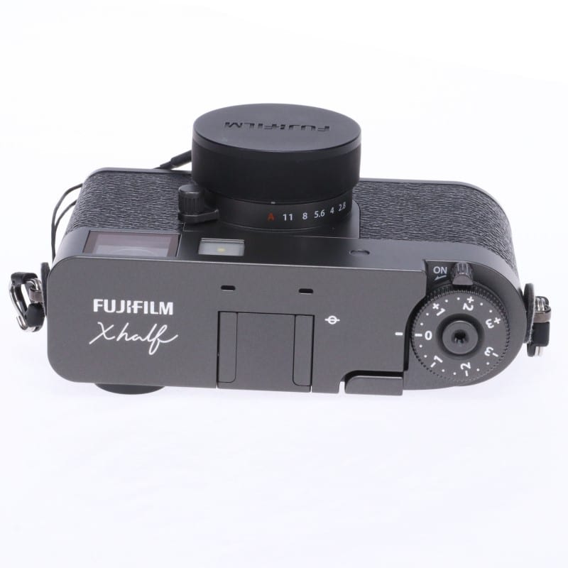 X half (FUJIFILM X-HF1) チャコールシルバー