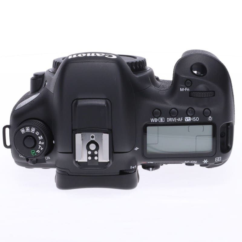 EOS 7D Mark II ボディー