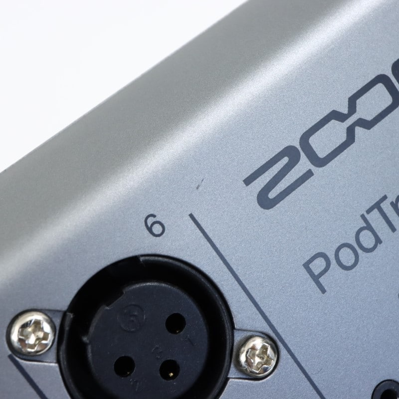 PodTrak P8 [ポッドキャスト用ポータブルマルチトラックレコーダー]